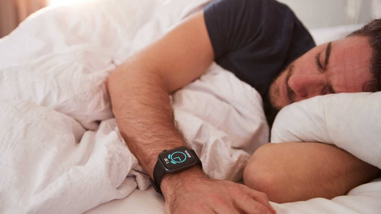 how smartwatch detects deep sleep